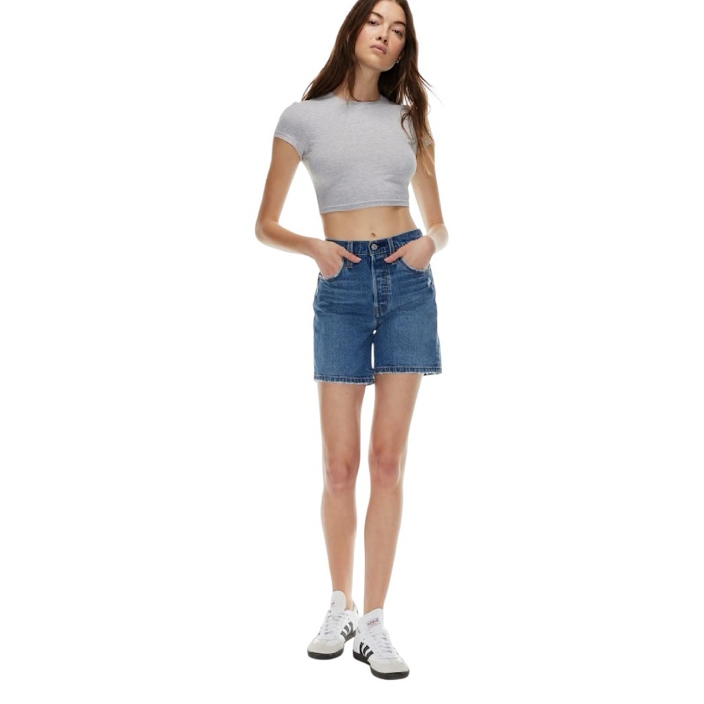Levi Mid Shorts